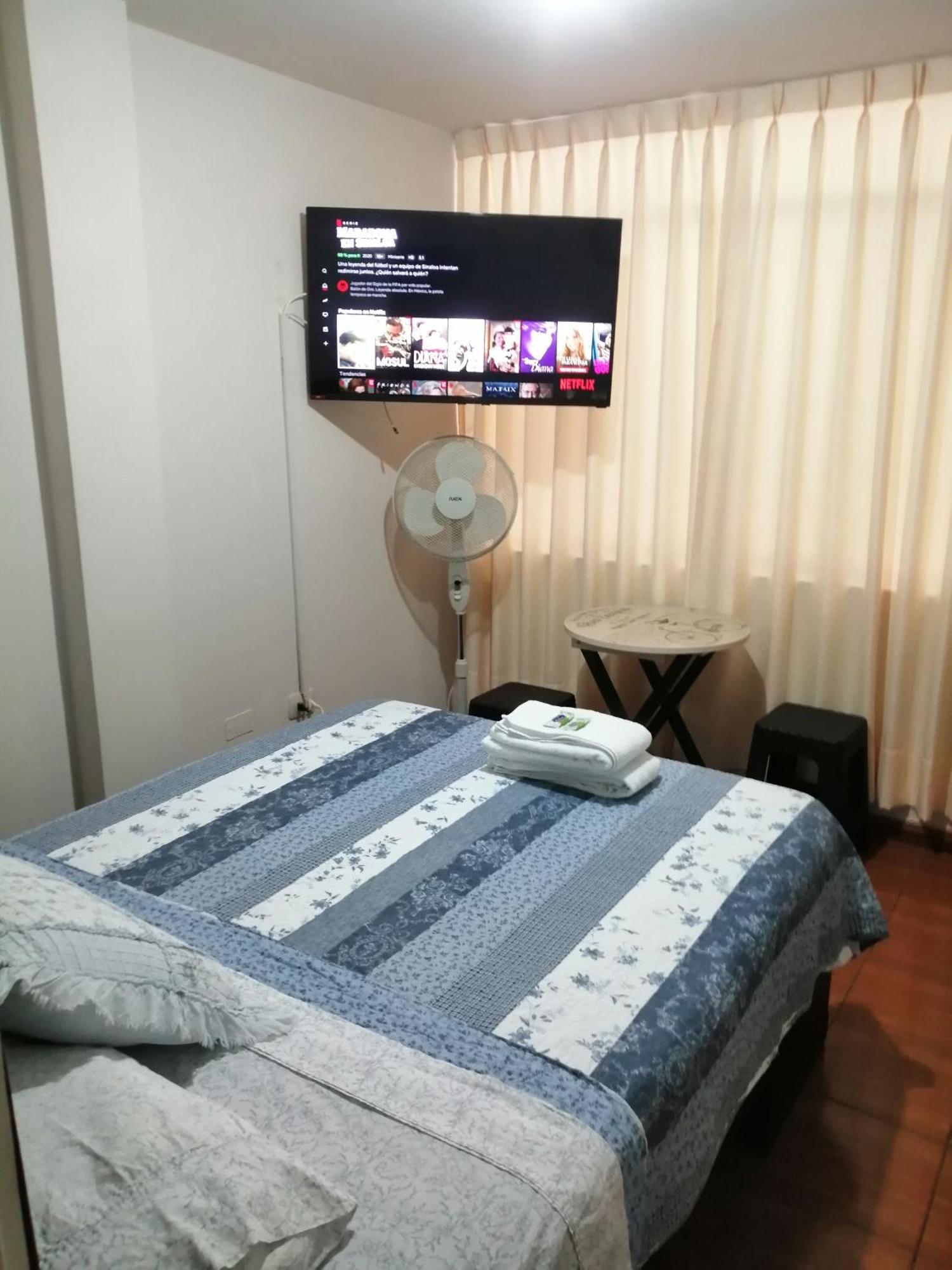 Апартаменты Lopez House Лима Номер фото